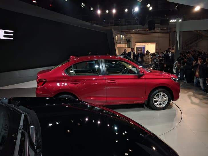 CANCELLED New 2018 Honda Amaze image gallery