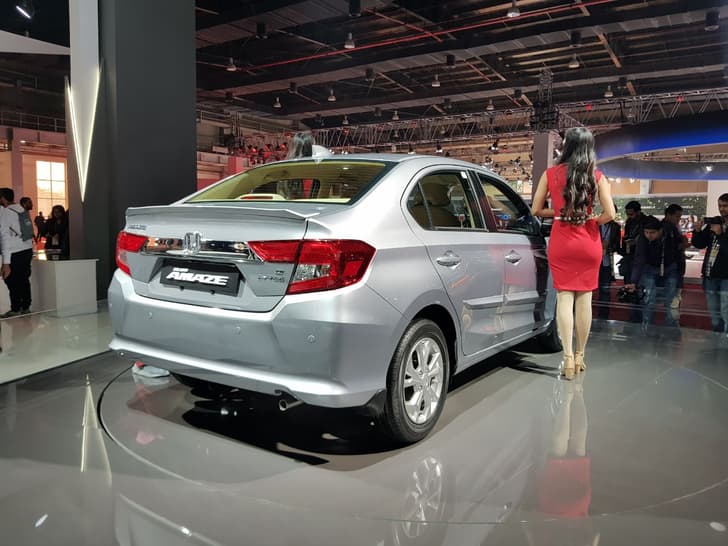 CANCELLED New 2018 Honda Amaze image gallery