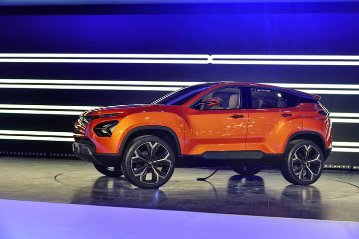 Tata Harrier Front Right Three Quarter