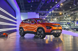 Tata Harrier Front Left Three Quarter