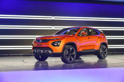 Tata Harrier Front Left Three Quarter