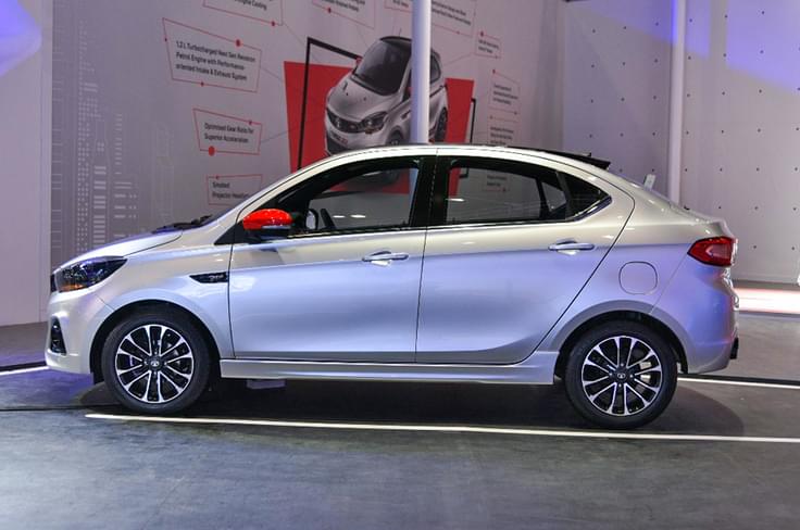 Powering this car is a 110hp 1.2-litre turbo petrol engine, mated to a 5-speed manual transmission. Powering this car is a 110hp 1.2-litre turbo petrol engine, mated to a 5-speed manual transmission.