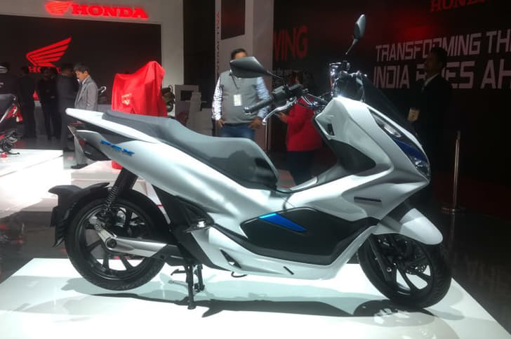 Auto Expo 2018 bikes and scooters image gallery