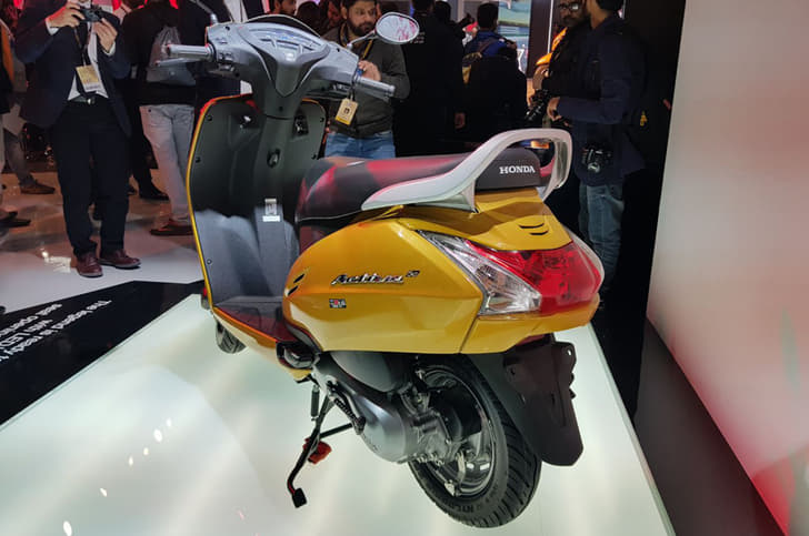 Honda Activa 5G image gallery