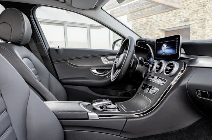 2018 Mercedes C-class image gallery