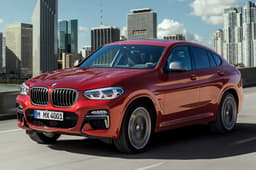 2018 BMW X4 SUV image gallery