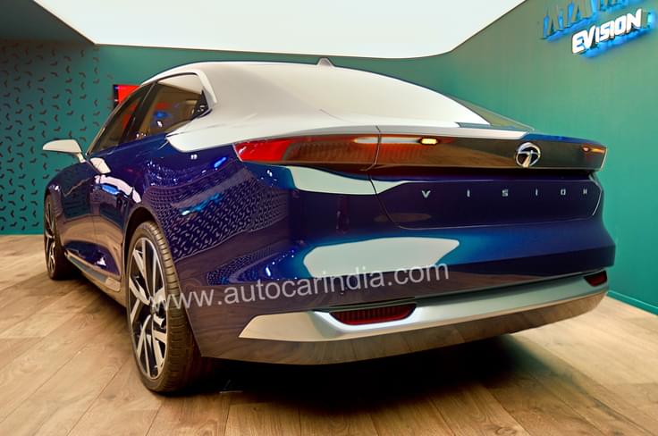 Styling at the rear is uncluttered and neat. Styling at the rear is uncluttered and neat.