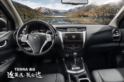 2018 Nissan Terra image gallery