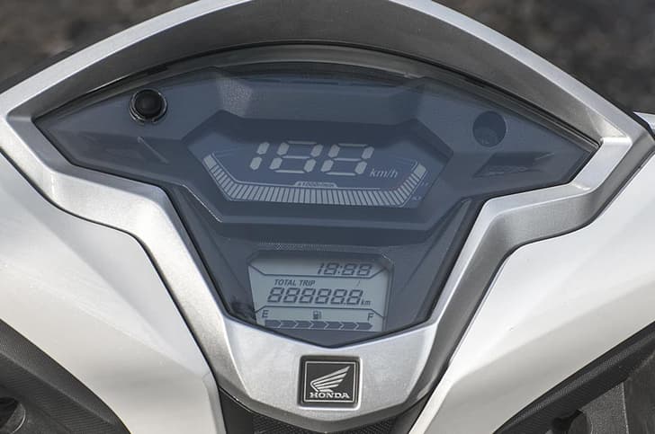 Digital meter on the Grazia is simpler than the Ntorq's, features a tachometer.