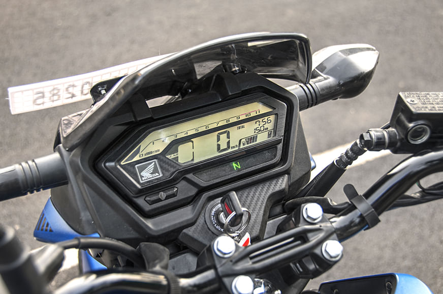 All-digital instrument console is easy to read and gets gear position indicator. 