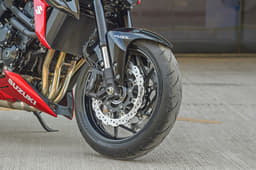 Twin 310mm discs get 4-pot Nissin radial calipers and ABS. 