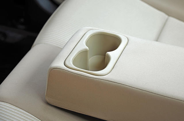 Color Beige Image - 11204