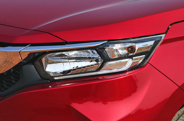 Headlight Image - 11186