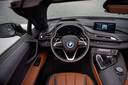 2018 BMW i8 Roadster image gallery