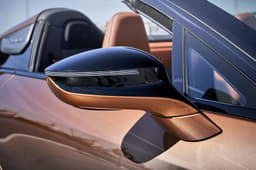 2018 BMW i8 Roadster image gallery