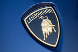 Lamborghini Urus Front Logo