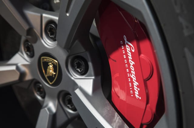 Alloy Wheels Image - 5197