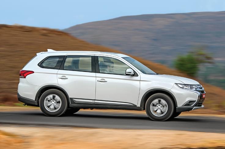 The Outlander is the first all-new Mitsubishi
to go on sale in India in six years. The Outlander is the first all-new Mitsubishi
to go on sale in India in six years.