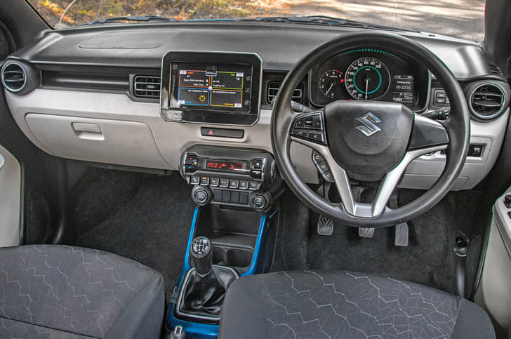 Bright, two-tone colour theme really lifts the cabin's appeal and gives an airy feel.