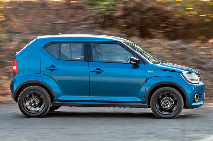 2018 Ford Freestyle vs Maruti Ignis image gallery