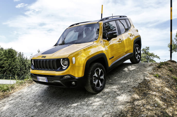 Jeep Renegade Trailhawk facelift image gallery