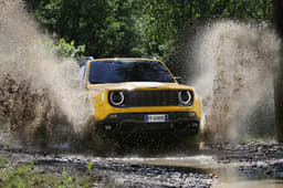 Jeep Renegade Trailhawk facelift image gallery