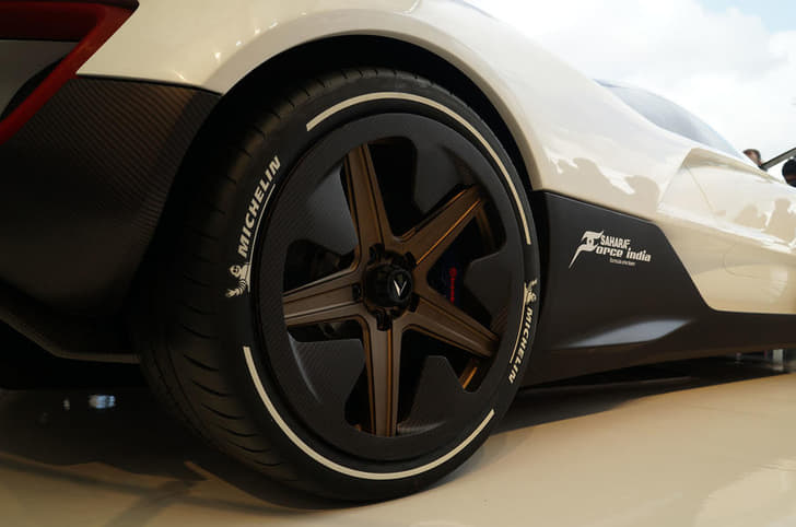 Vazirani Automotive Shul hypercar image gallery