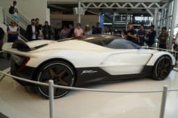 Vazirani Automotive Shul hypercar image gallery