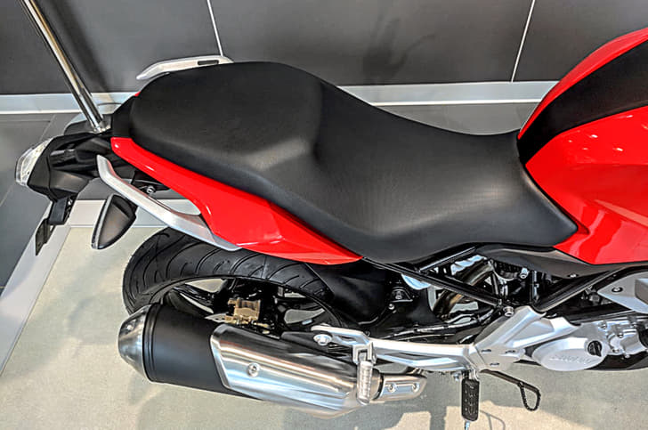 2018 BMW G 310 R India image gallery