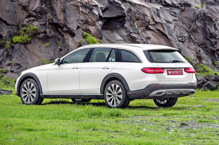 Mercedes-Benz E 220d All-Terrain image gallery