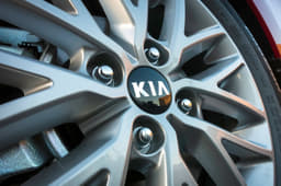 Kia Rio sedan image gallery