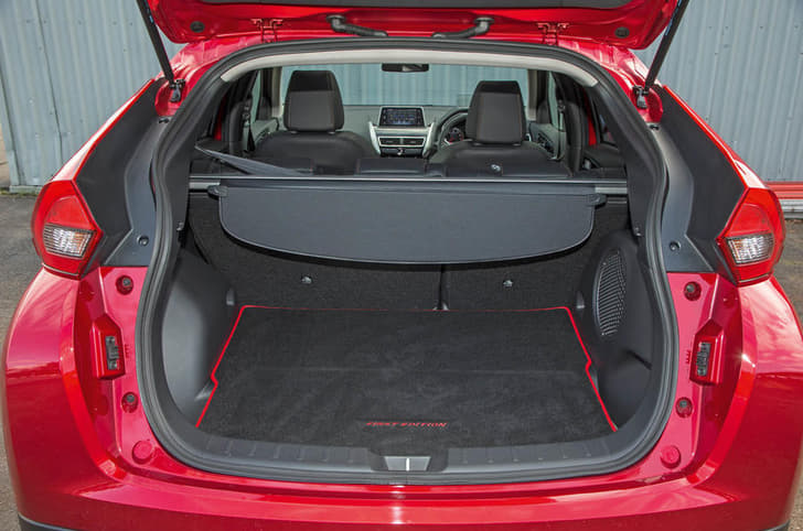 Mitsubishi Eclipse Cross image gallery