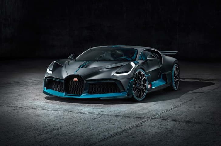 Bugatti Divo image gallery