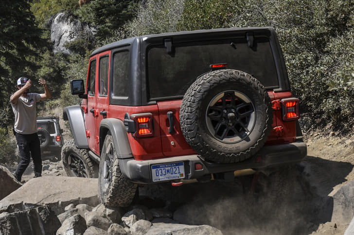 2018 Jeep Wrangler image gallery