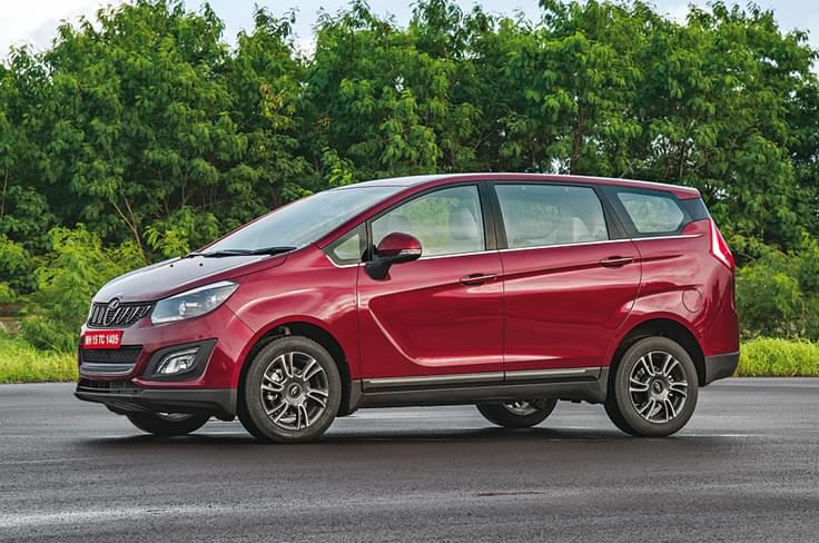The Mahindra Marazzo is nicely proportioned and has a cab-forward MPV silhouette. The Mahindra Marazzo is nicely proportioned and has a cab-forward MPV silhouette.