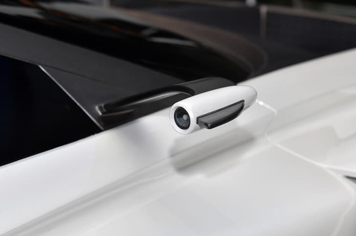 Vazirani Automotive Shul hypercar image gallery