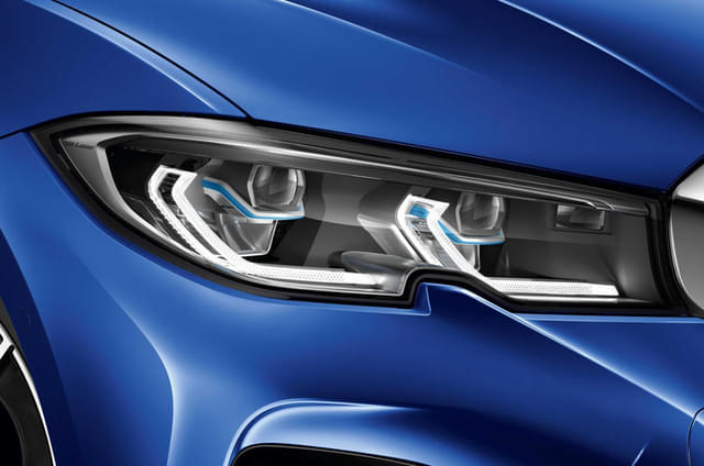 Headlight Image - 6833