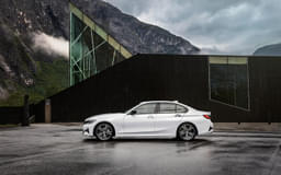 Bmw 3 Series Front Left Three Quarter