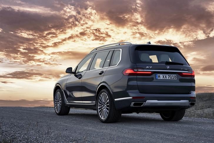 Bmw X7 Rear View