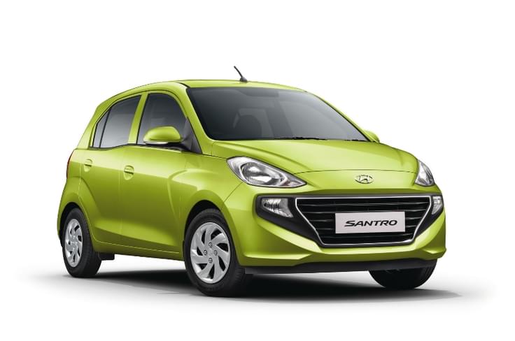 This green colour model gets the option to have an all-black interior with green highlights. This green colour model gets the option to have an all-black interior with green highlights.