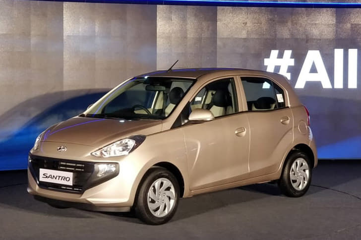 2018 Hyundai Santro image gallery