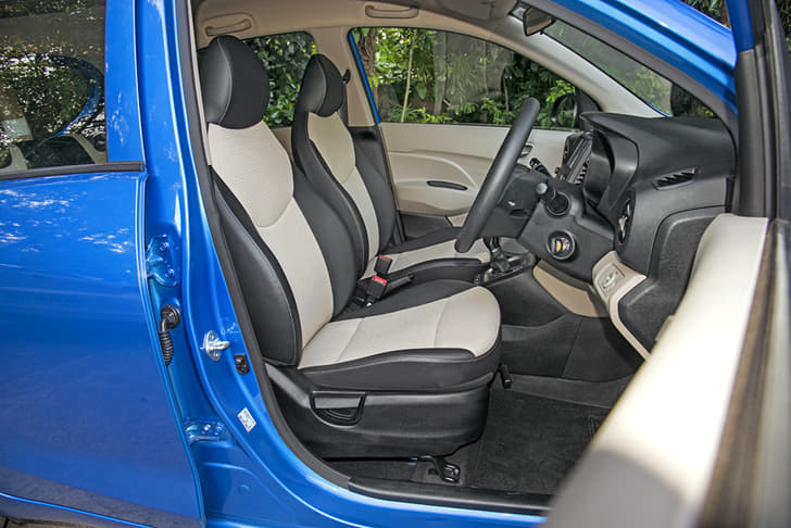 2018 Hyundai Santro image gallery