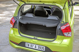 2018 Hyundai Santro image gallery