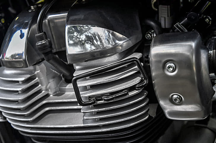 2018 Royal Enfield Interceptor 650 image gallery