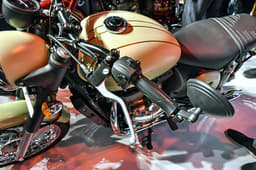 Jawa Forty Two image gallery