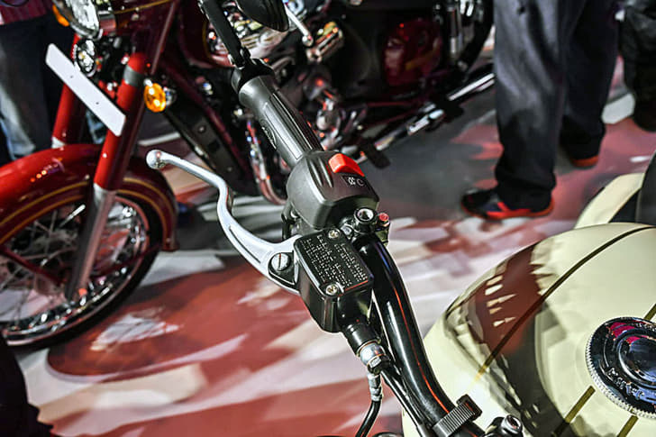 Jawa Forty Two image gallery