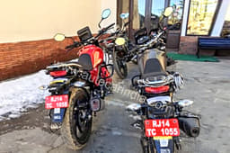 Hero XPulse 200T image gallery