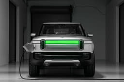 Rivian R1T pick-up truck image gallery