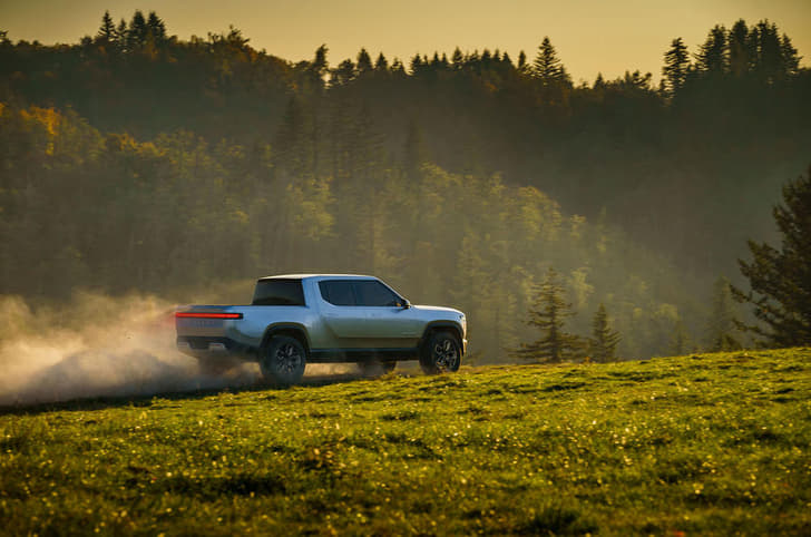 Rivian R1T pick-up truck image gallery