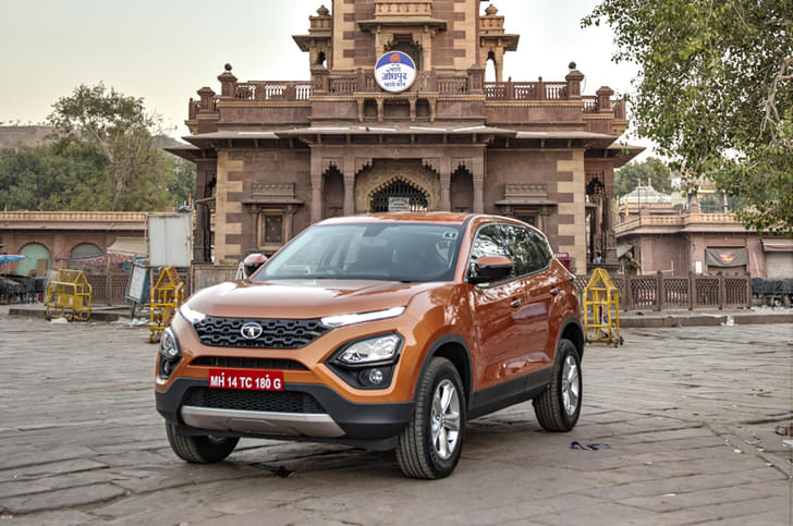 Tata Harrier Front Right Three Quarter